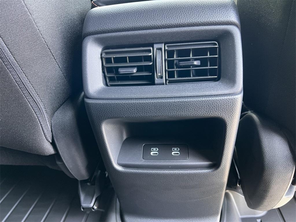 new 2026 Honda CR-V Hybrid car, priced at $38,650
