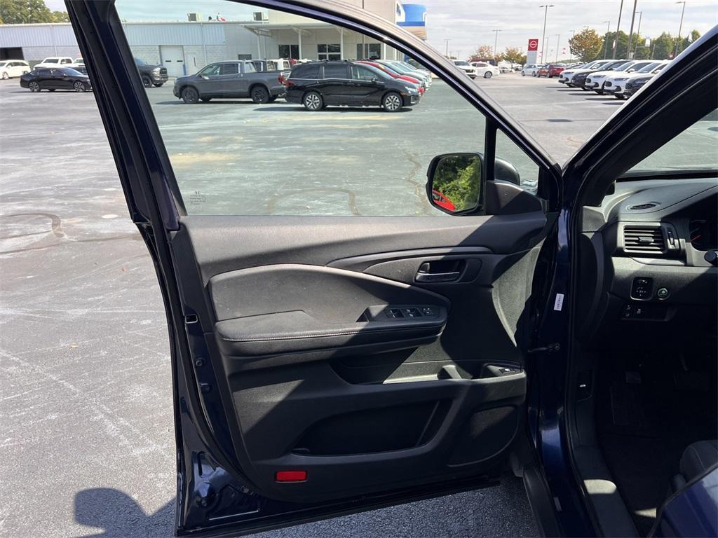 used 2019 Honda Passport car, priced at $20,000