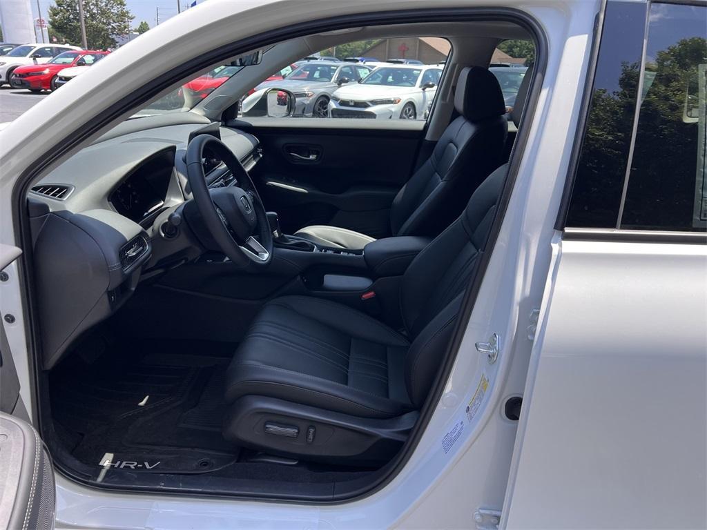 new 2026 Honda HR-V car, priced at $29,900