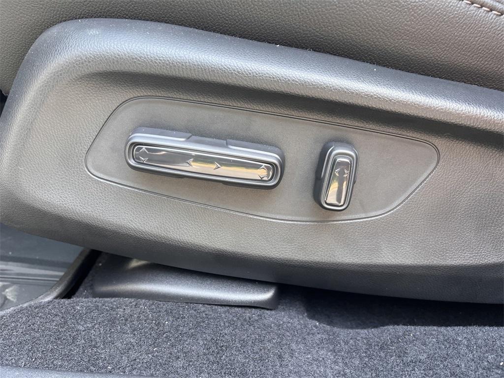 new 2026 Honda HR-V car, priced at $29,900