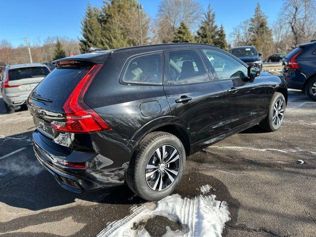 new 2025 Volvo XC60 car, priced at $49,515