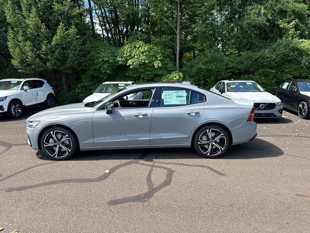 new 2024 Volvo S60 car, priced at $47,880