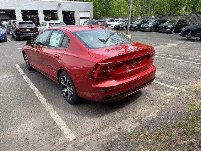 new 2024 Volvo S60 car, priced at $44,395