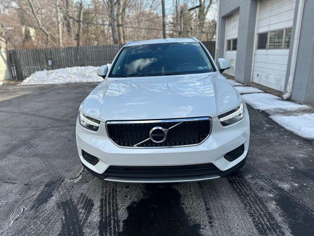 used 2022 Volvo XC40 car, priced at $29,995