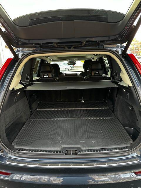 used 2023 Volvo XC90 car, priced at $43,995