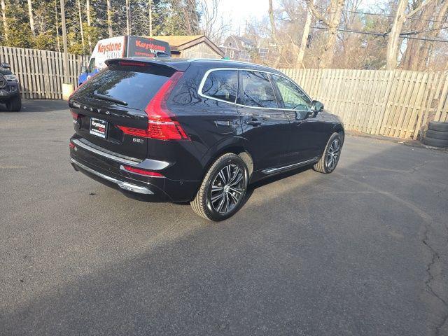 used 2022 Volvo XC60 car, priced at $37,995