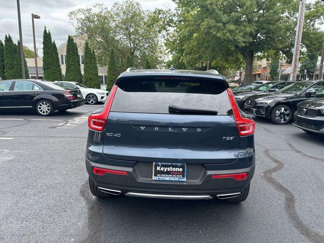 used 2020 Volvo XC40 car, priced at $28,795