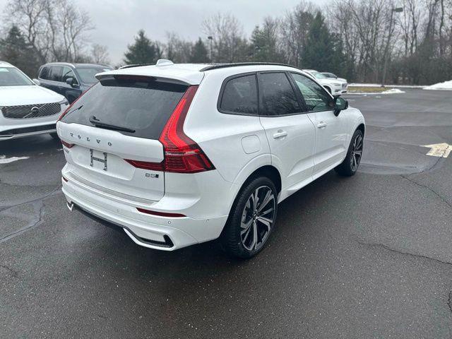 new 2025 Volvo XC60 car, priced at $60,660