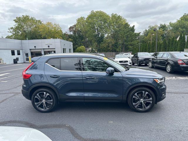 used 2020 Volvo XC40 car, priced at $26,396