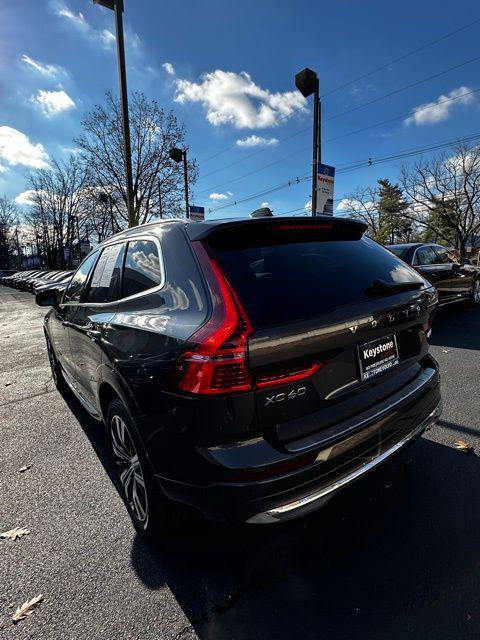 used 2022 Volvo XC60 car, priced at $35,995