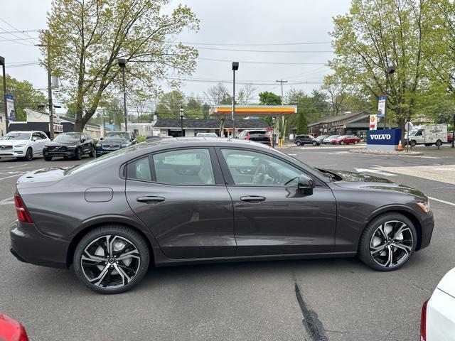 new 2024 Volvo S60 car, priced at $44,495