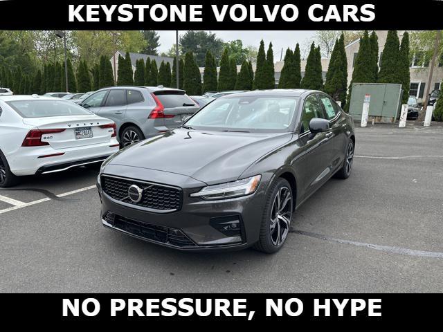 new 2024 Volvo S60 car, priced at $44,495