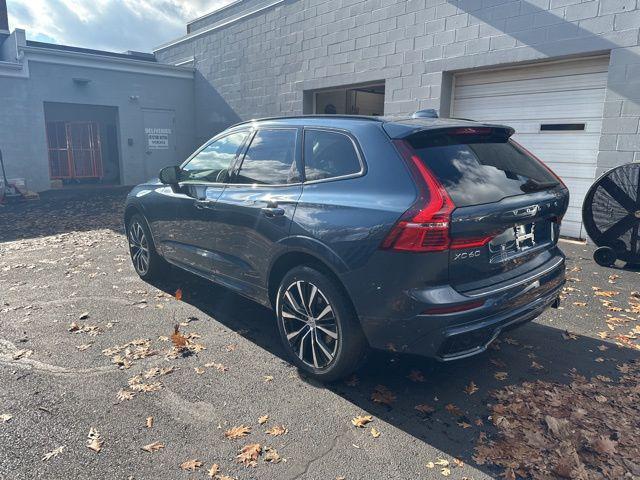 new 2025 Volvo XC60 car, priced at $55,335