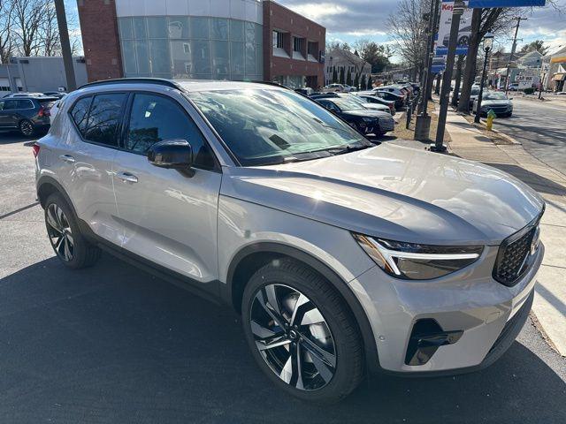 new 2025 Volvo XC40 car, priced at $51,550