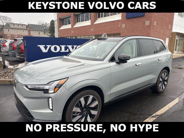 new 2025 Volvo EX90 car, priced at $85,640