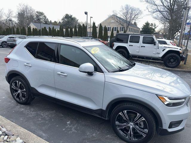 used 2022 Volvo XC40 car, priced at $30,495