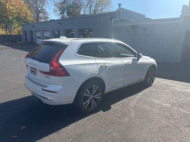 used 2022 Volvo XC60 car, priced at $35,526