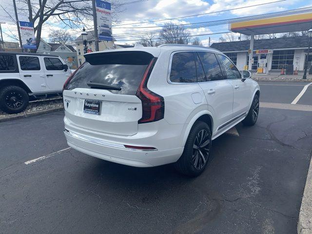 new 2025 Volvo XC90 car, priced at $61,575