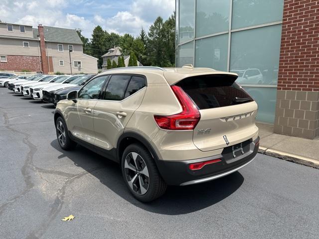 new 2025 Volvo XC40 car, priced at $47,750