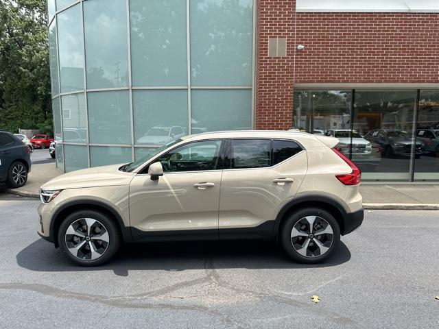 new 2025 Volvo XC40 car, priced at $47,750