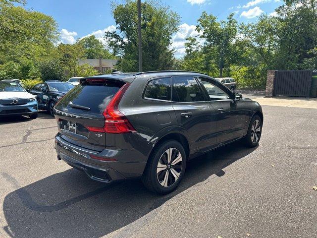 new 2025 Volvo XC60 Plug-In Hybrid car, priced at $61,475