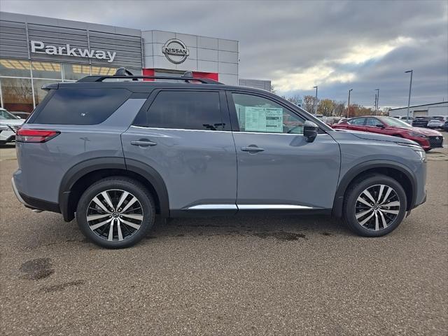 new 2025 Nissan Pathfinder car, priced at $53,124