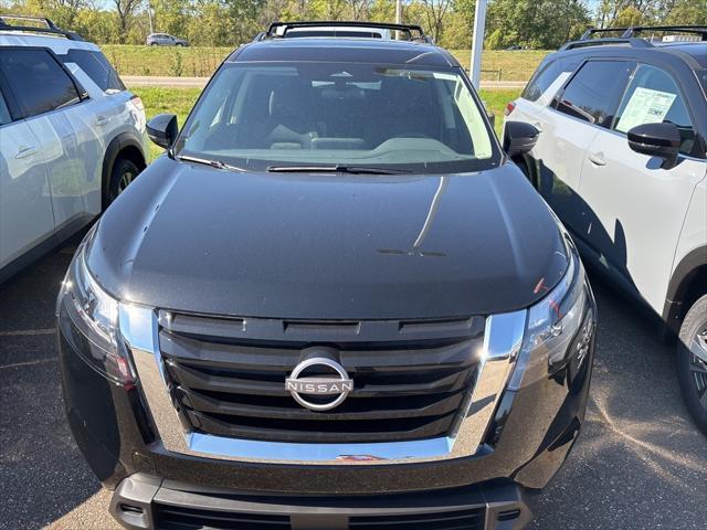 new 2024 Nissan Pathfinder car, priced at $42,484