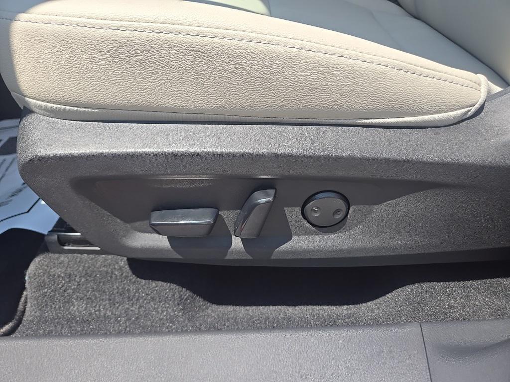 new 2025 Nissan Murano car, priced at $48,422