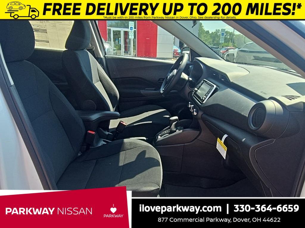new 2025 Nissan Kicks car, priced at $23,601
