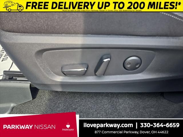 new 2025 Nissan Pathfinder car, priced at $41,014
