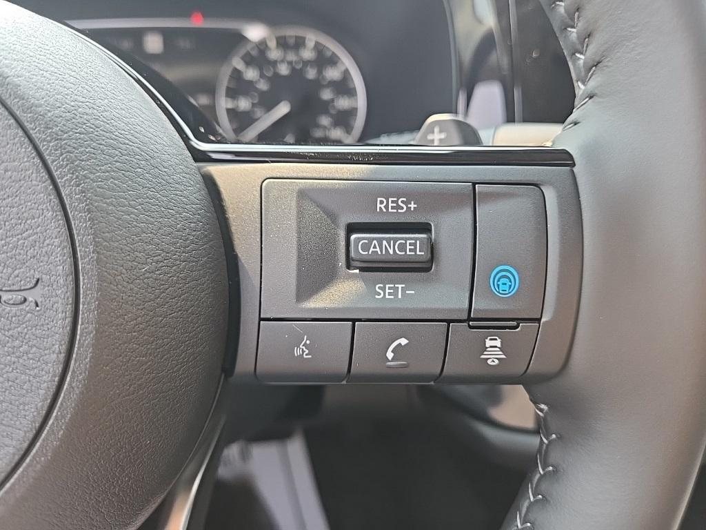 new 2025 Nissan Pathfinder car, priced at $43,973