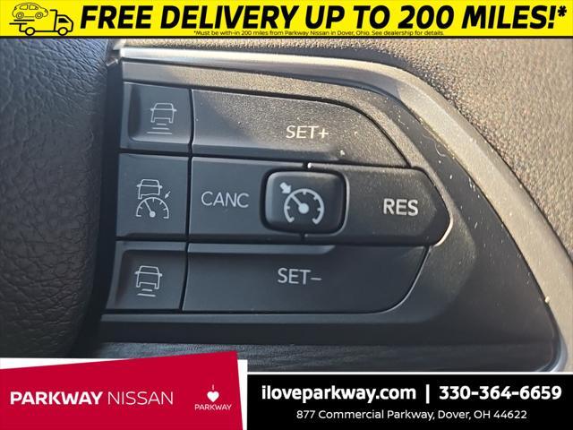 used 2023 Jeep Grand Cherokee L car, priced at $30,985