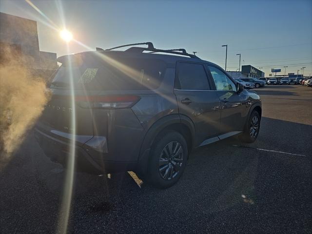 new 2024 Nissan Pathfinder car, priced at $42,484