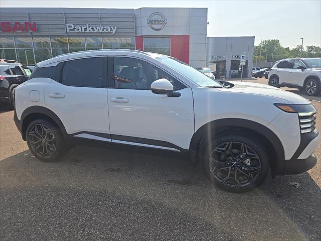 new 2025 Nissan Kicks car, priced at $32,224