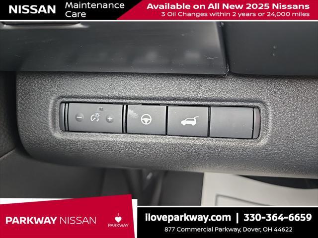 new 2025 Nissan Pathfinder car, priced at $44,006