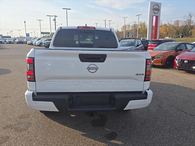 new 2025 Nissan Frontier car, priced at $41,686