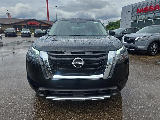 new 2025 Nissan Pathfinder car, priced at $50,125