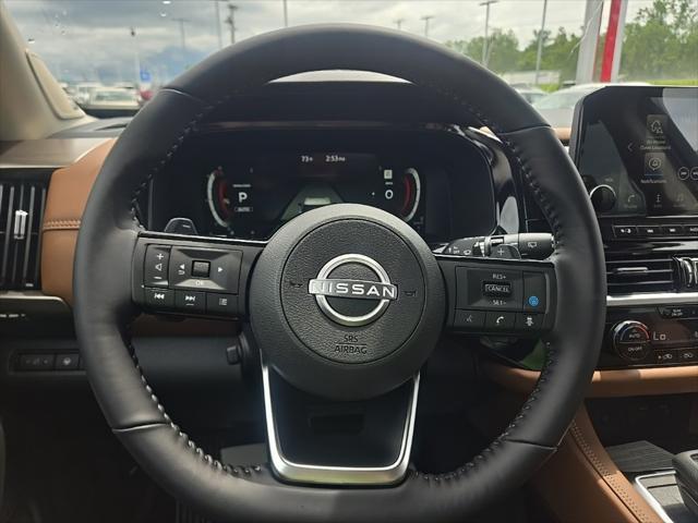 new 2025 Nissan Pathfinder car, priced at $50,125