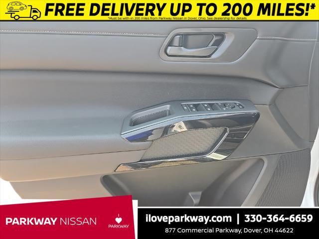 new 2025 Nissan Pathfinder car, priced at $43,305