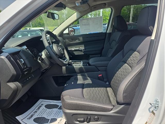 new 2025 Nissan Pathfinder car, priced at $43,305