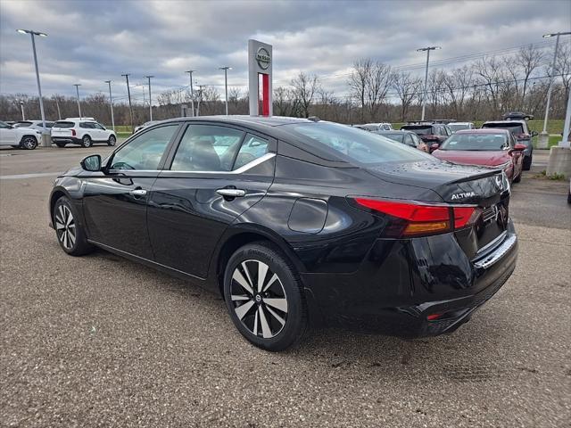 used 2022 Nissan Altima car, priced at $21,977