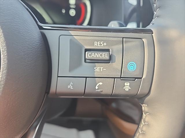 new 2025 Nissan Pathfinder car, priced at $48,227