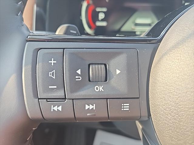 new 2025 Nissan Pathfinder car, priced at $48,227