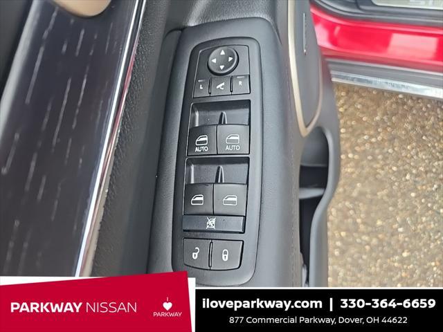 used 2015 Jeep Grand Cherokee car, priced at $22,985