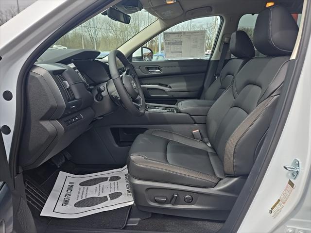new 2025 Nissan Pathfinder car, priced at $43,502