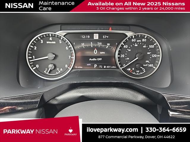 new 2025 Nissan Pathfinder car, priced at $44,002