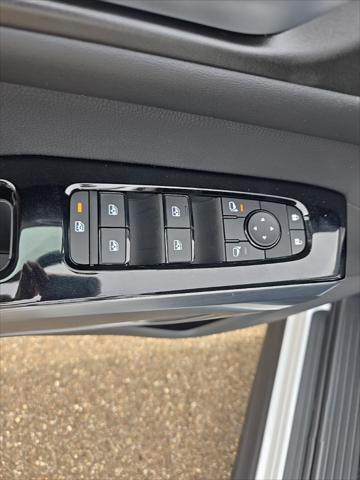 new 2025 Nissan Pathfinder car, priced at $43,502