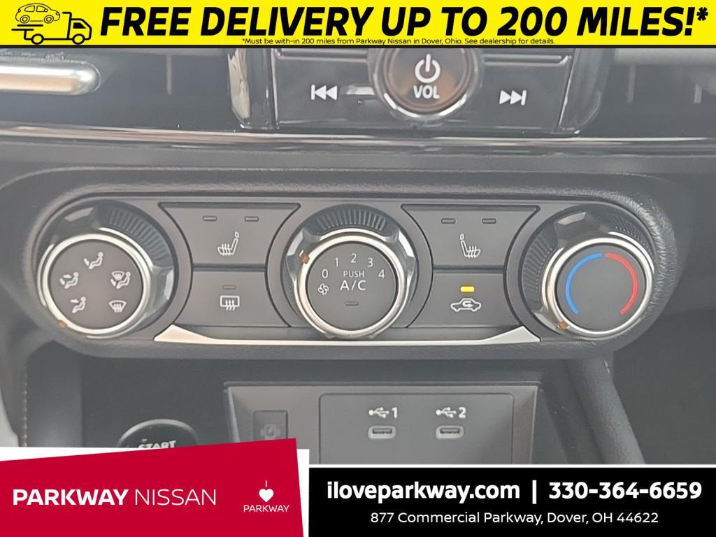new 2025 Nissan Kicks car, priced at $29,631