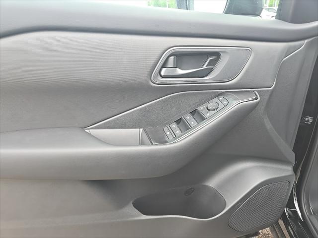 new 2025 Nissan Rogue car, priced at $30,633