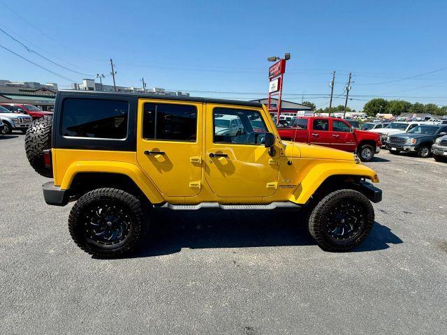 used 2015 Jeep Wrangler Unlimited car, priced at $16,900